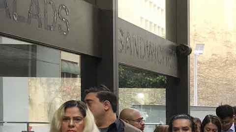 ap_18183651226745-min