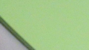 Anthony Scinta con su premio de lotería.