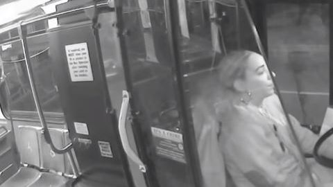 Chofer autobús indigente
