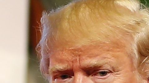 El presidente Donald Trump tuvo respuesta del primer ministro Imran Khan.