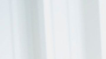 Las mujeres tienen que ayudarse entre sí.