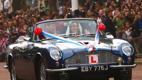 Este Aston Martin fue utilizado en la boda de el Principe Williams y Kate Middleton