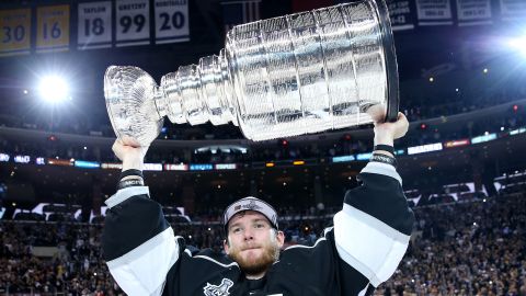 Jonathan Quick y los Kings levantaron la Copa Stanley en 2012 y 2014.