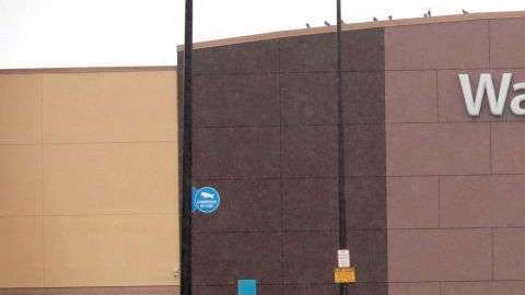 Walmart To Raise Its Minimum Raise To 11 Dollars An Hour