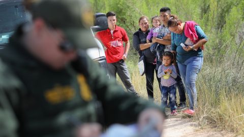 Conoce tus derechos ante los agentes del Border Patrol