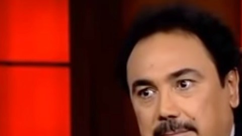 Hugo Sánchez se defiende de las burlas en España.