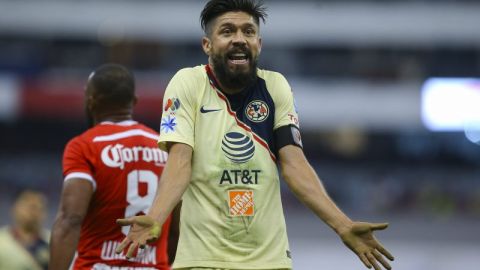 Oribe Peralta y las Águilas del América podrían estar atravesando un desencuentro.