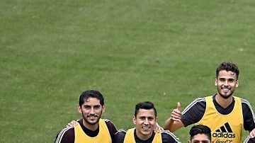 Jugadores de la selección mexicana de fútbol durante un entrenamiento en Mendoza, Argentina.