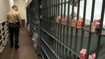 Aumentan los casos de paperas en la cárcel del Condado Harris