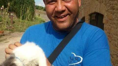 El sacerdote Iván Merino Padial abrió una cuenta Twitter en España en 2015