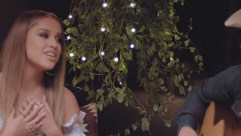 Joss Favela y Becky G.