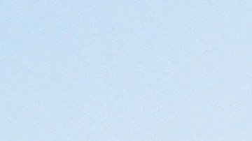 Mónica Hernández, estudiante de mecánica de aviación. (Araceli Martínez/La Opinión).