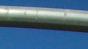 Ricardo Benítez, inmigrante de El Salvador demanda al gobernador Newsom para que no dé apoyo financiero a los inmigrantes.(foto suministrada).