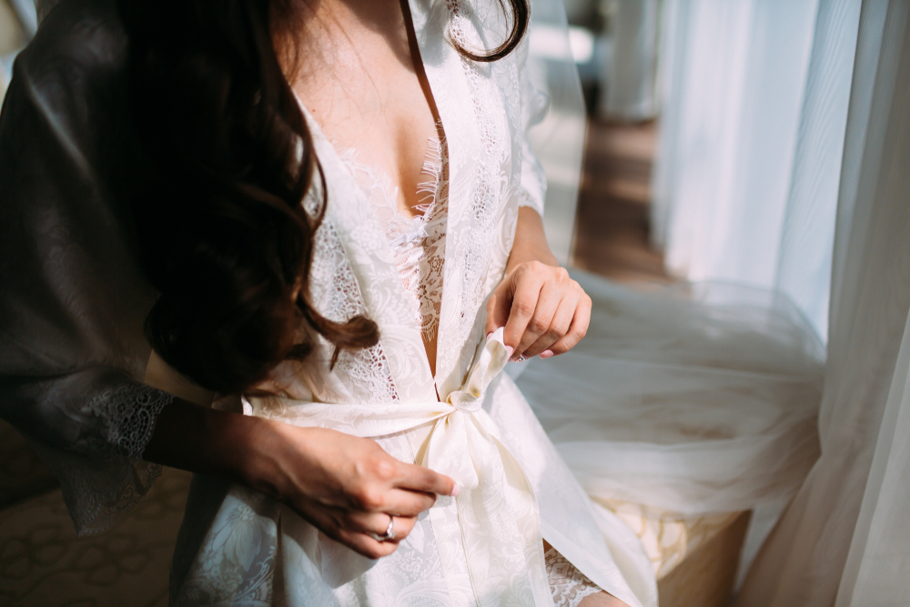 5 prendas de sexy para usar en tu noche de bodas - La Opinión