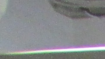 Tito Ortiz, campeón de peso pesado entregó pavos a familias de bajos ingresos a nombre de la Fundación Oscar De la Hoya. (Araceli Martínez/La Opinión).