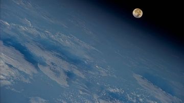 La Luna vista desde la Estación Espacial Internacional. NASA