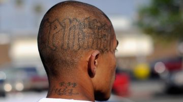 En Sacramento, los delitos violentos se atribuyen a las pandillas.