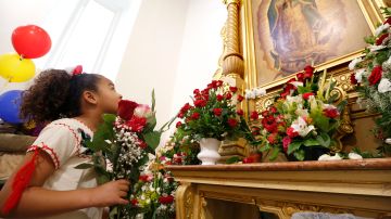 Virgen de Guadalupe, Placita Olvera