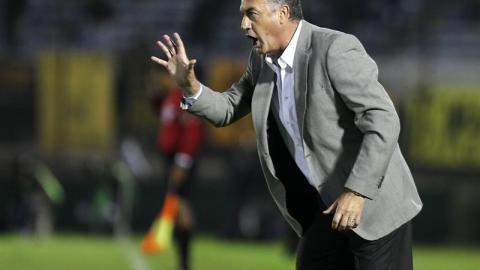 El director técnico argentino Gustavo Alfaro