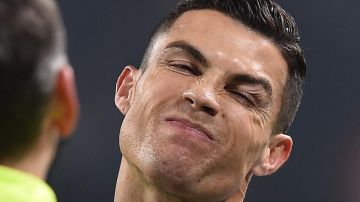 Cristiano Ronaldo ensalsó a su club Juventus FC y lanzó un reto a Lionel Messi.