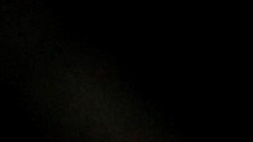 Un corazón blanco con el nombre de Jakelín la recuerda en su pueblo. EFE