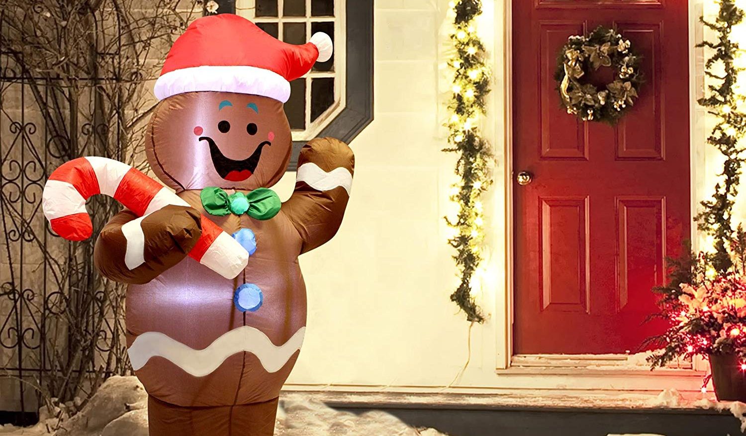 5 inflables gigantes de navidad para decorar tu patio | La Opinión