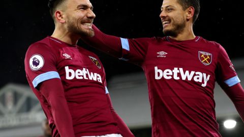Javier Hernández colaboró con una asistencia en el triunfo del West Ham