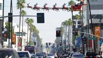 100 millas de calles cambiarán su límite de velocidad en Los Angeles.