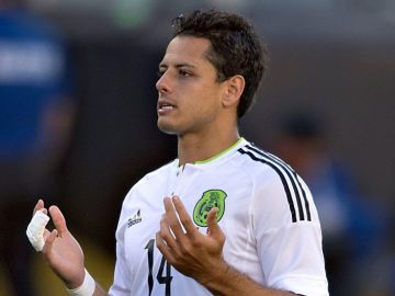 El mexicano Chicharito Hernández expande sus horizontes a la astrología.