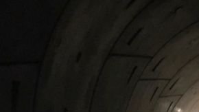 Imagen del túnel que transportará autos bajo la superficie de Los Ángeles, como lo da a conocer The Boring Company. (@BoringCompany)