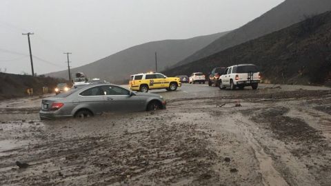 PCH está cerrado desde Bush hasta el límite del condado de Ventura.