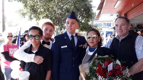 Emma Sánchez, se reunificó con su esposo Michael Paulsen y sus tres hijos Alex, Liam y Ryan. (Foto Cortesía Yolanda Varona).