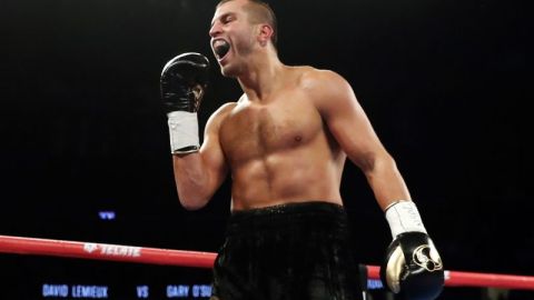 David Lemieux celebra haber noqueado a Gary O'Sullivan el pasado 15 de septiembre en Las Vegas, Nevada.