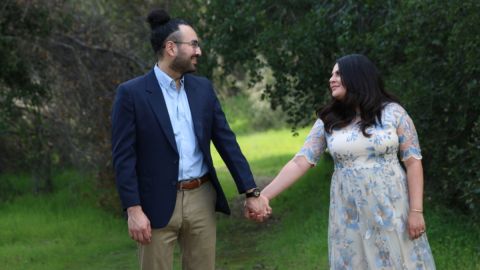 La pareja busca seguir adelante con su boda, a pesar del dinero defraudado. (GoFundMe)