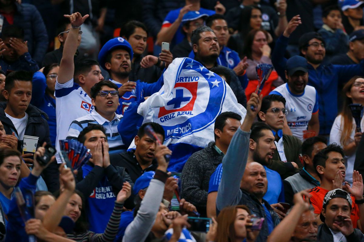 Si Cruz Azul es campeón, los aficionados tendrá cerveza gratis