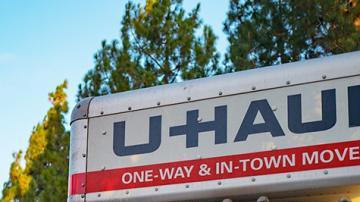 Murad Mansurovich Kurbanov, 19, allegedly stole a U-Haul truck. (Getty/Salt Lake County Sheriff's Department)