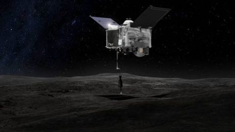 En esta imagen art'istica  OSIRIS-REx toma una muestra de Bennu.