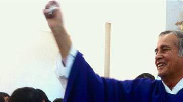 Sacerdote Pedro Pantoja, asesor legal en la Casa del Migrante