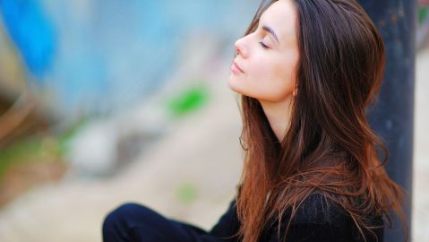 desde la ciencia médica tradicional ya hay esa convicción de que la meditación o el mindfulness son vías muy efectivas para calmar nuestra mente./Shutterstock