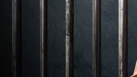 Demanda cárcel por aumentar de peso