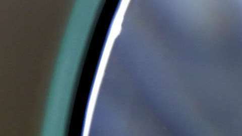Según GreenEdge, una empresa que vigila las ventas en el país, en 2018 se vendió en California 2,500 millones de dólares en marihuana para su uso recreacional, 500 millones de dólares menos que en 2017 cuando la venta de la droga era para consumo medicinal. (Aurelia Ventura/ La Opinion)