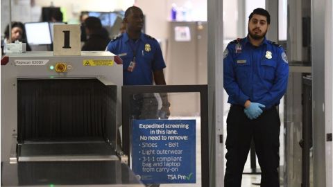 El cierre parcial del gobierno afecta también a TSA.