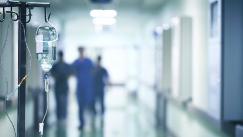 La mujer que dio a luz lleva más de diez años en coma.