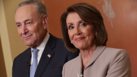 Chuck Schumer y Nancy Pelosi, son miembros de la Banda de los 8.