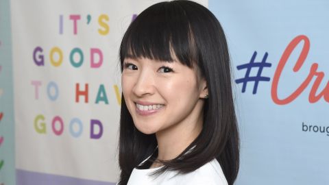 Marie Kondo, de 34 años, se ha convertido en un fenómeno social.