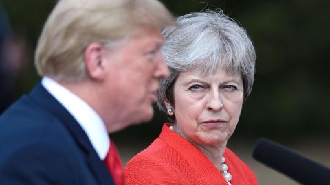 Donald Trump y Theresa May.