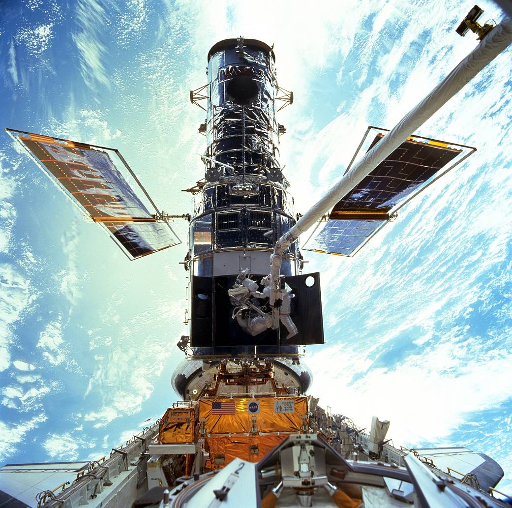 El Hubble apuntó durante órbitas y órbitas al mismo punto.