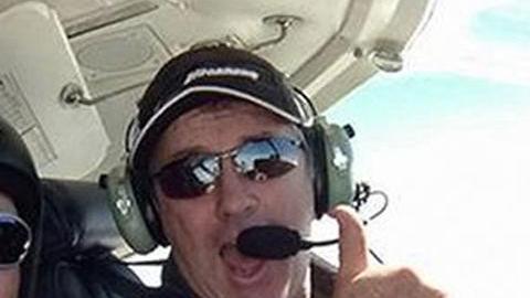 Dave Ibbotson es un piloto británico de 60 años y padre de tres hijos