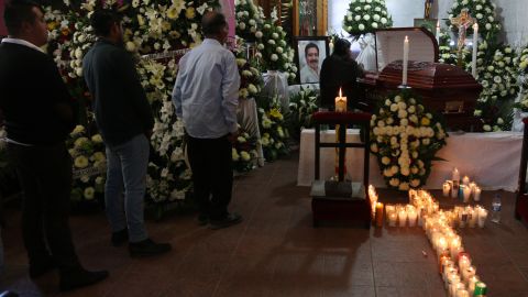 El alcalde Alejandro Aparicio fue asesinado en Tlaxciaco.