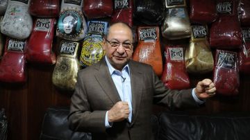 Alberto Reyes, hijo de Cleto Reyes fundador de los icónicos guantes de boxeo 100 % mexicanos.